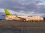 Boeing 737-33V